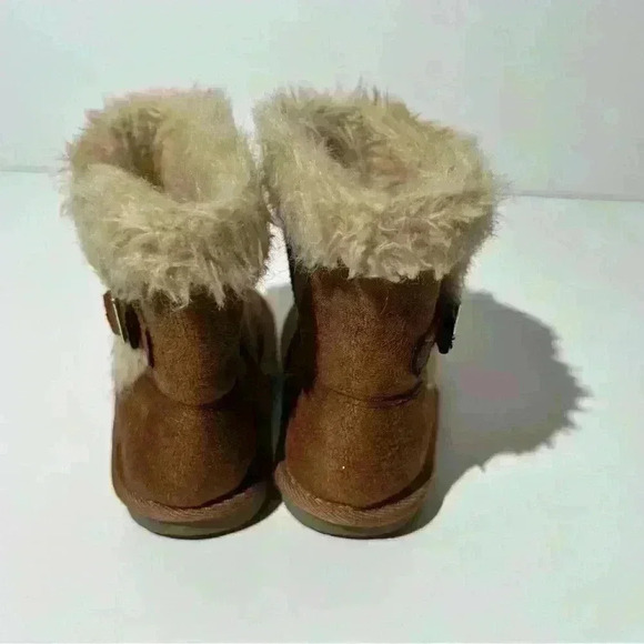 Girls Brown Faux Suede Boots - Picture 4 of 5